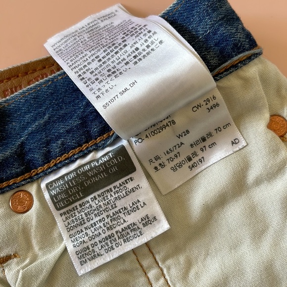 Levi’s Boyfriend Denim Shorts - Picture 9 of 9